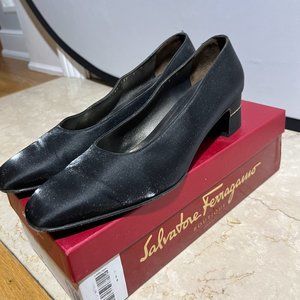 Salvatore Ferragamo 2cm Laurina Nero Calf with BOX